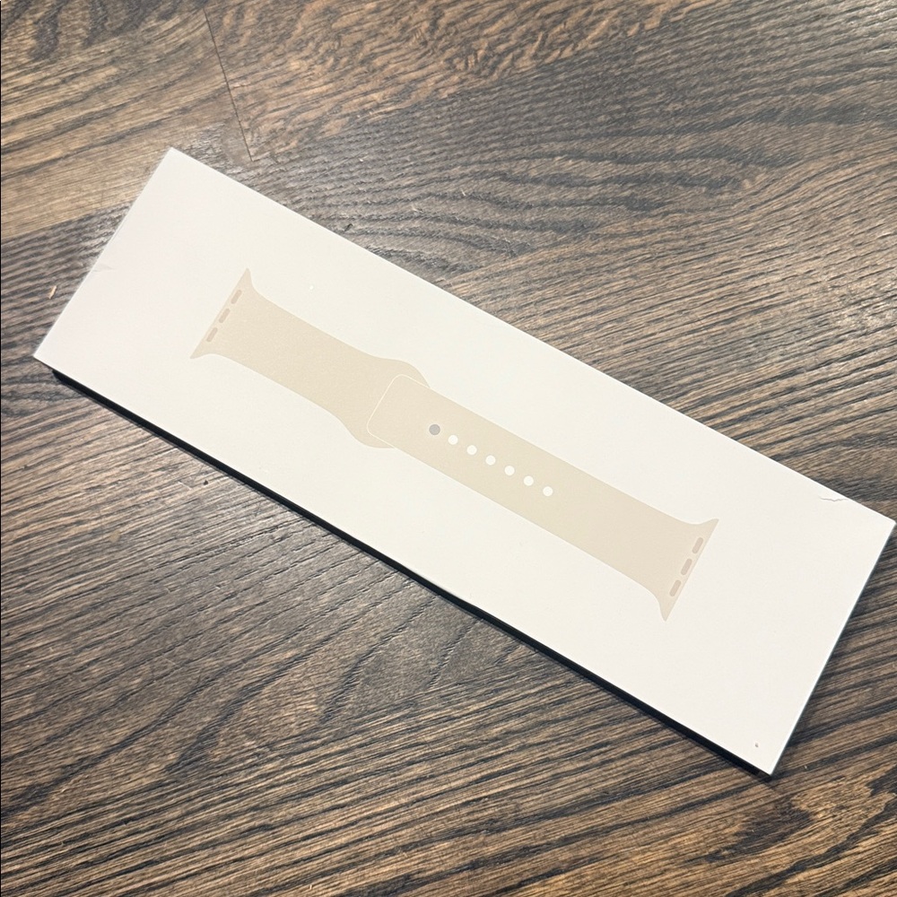 Apple Watch Beige Off White Starlight Smartwatch Band Authentic NIB Sport Band